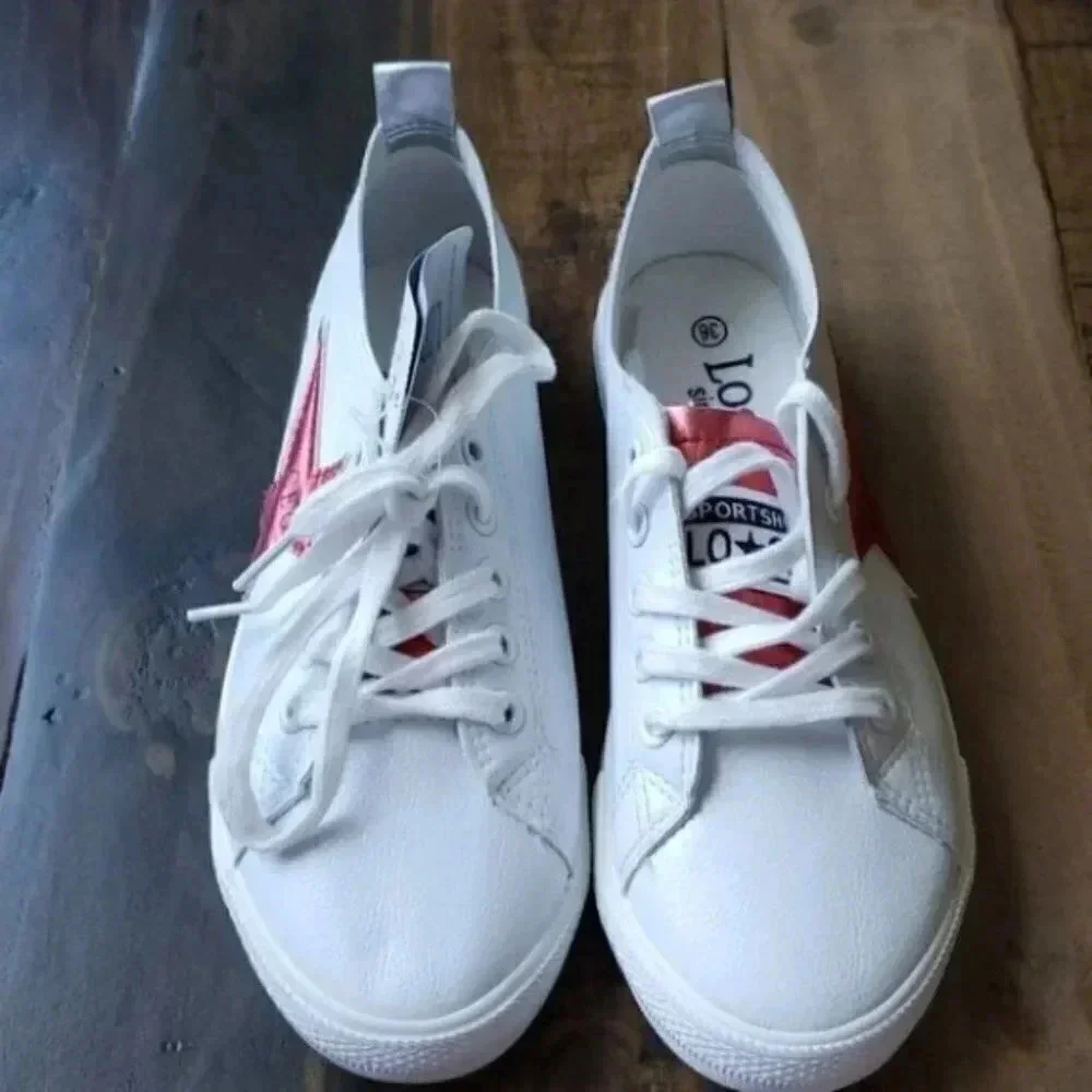 NWT Loceo Low Top Star Fashion Leather Sne…